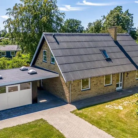 Feriehus Ulv - From The Sea By Interhome *